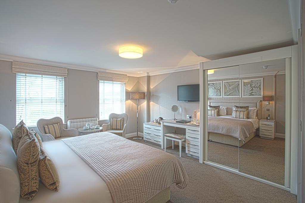 Hotel La Place St Aubin Exteriör bild